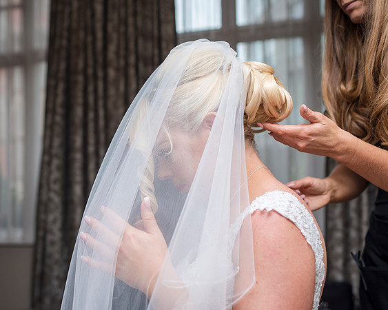 ISLA GLADSTONE WEDDING LIVERPOOL