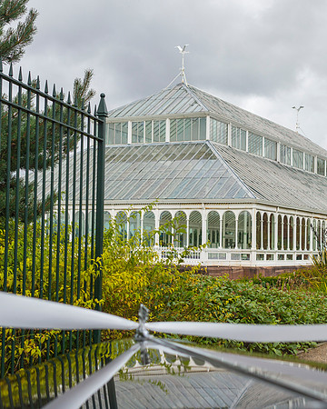 ISLA GLADSTONE WEDDING LIVERPOOL