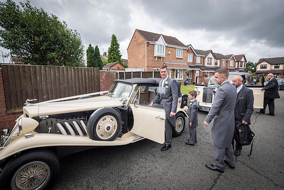 ISLA GLADSTONE WEDDING LIVERPOOL