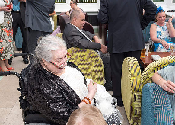 ISLA GLADSTONE WEDDING LIVERPOOL