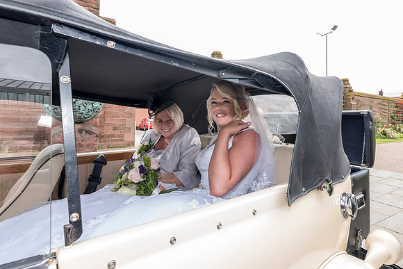 ISLA GLADSTONE WEDDING LIVERPOOL
