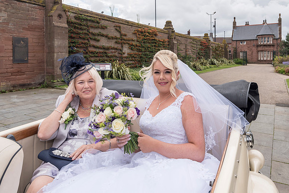 ISLA GLADSTONE WEDDING LIVERPOOL