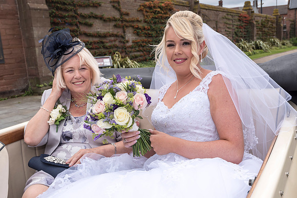 ISLA GLADSTONE WEDDING LIVERPOOL