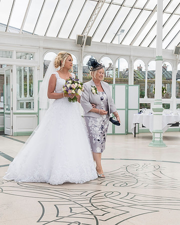 ISLA GLADSTONE WEDDING LIVERPOOL
