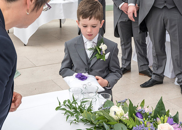 ISLA GLADSTONE WEDDING LIVERPOOL