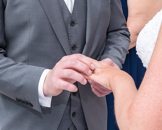 ISLA GLADSTONE WEDDING LIVERPOOL