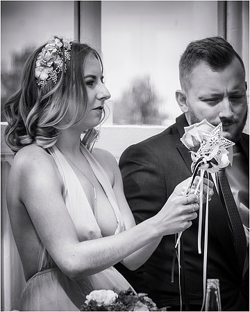 ISLA GLADSTONE WEDDING LIVERPOOL