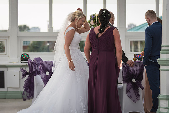 ISLA GLADSTONE WEDDING LIVERPOOL