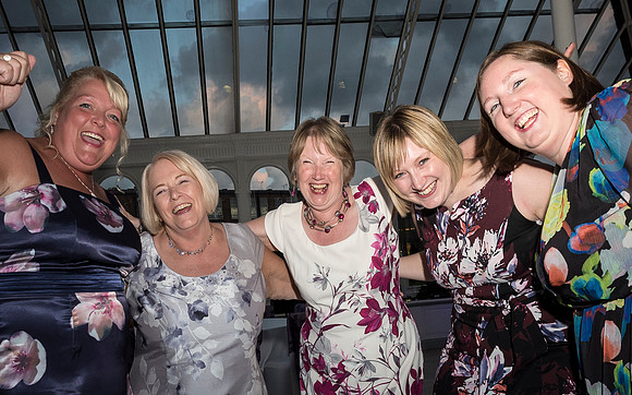 ISLA GLADSTONE WEDDING LIVERPOOL