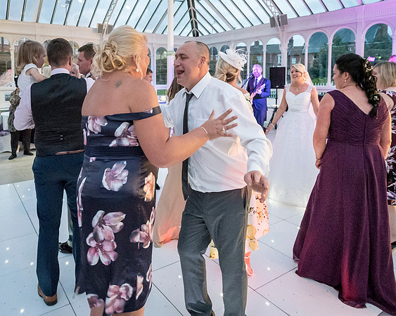 ISLA GLADSTONE WEDDING LIVERPOOL