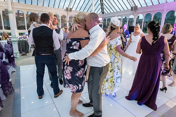 ISLA GLADSTONE WEDDING LIVERPOOL