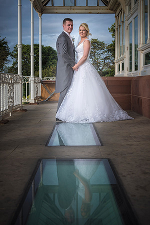 ISLA GLADSTONE WEDDING LIVERPOOL
