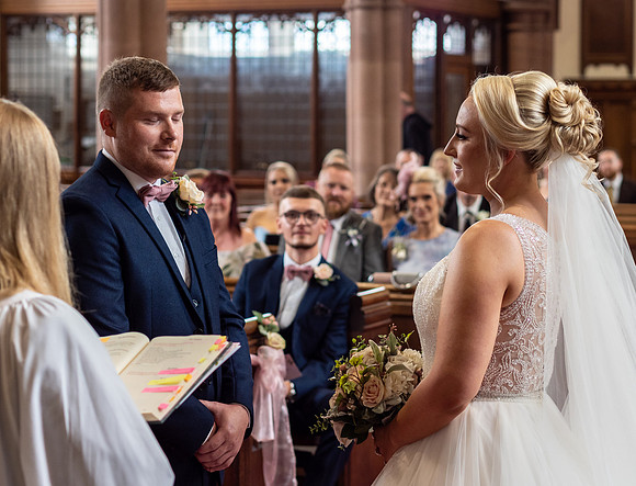 ASTLEY BANK HOTEL WEDDING, DARWEN, LANCASHIRE