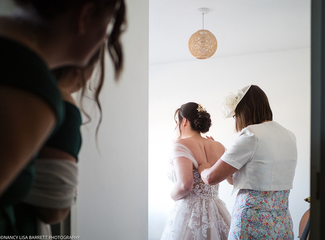 RIBBLE VALLEY & PRESTON WEDDING - LANCASHIRE