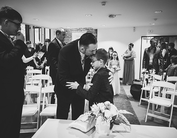 MESNES PARK WEDDING, THE LODGE, WIGAN, LANCASHIRE