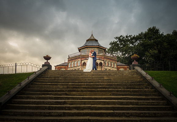 MESNES PARK WEDDING, THE LODGE, WIGAN, LANCASHIRE