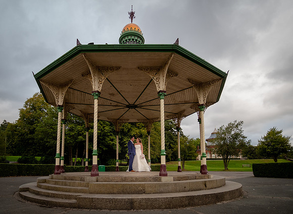 MESNES PARK WEDDING, THE LODGE, WIGAN, LANCASHIRE