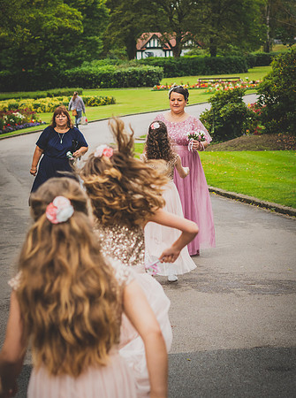 MESNES PARK WEDDING, THE LODGE, WIGAN, LANCASHIRE