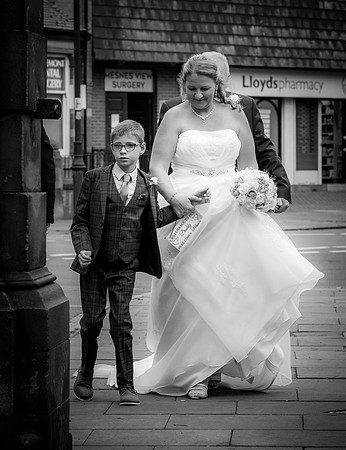 MESNES PARK WEDDING, THE LODGE, WIGAN, LANCASHIRE