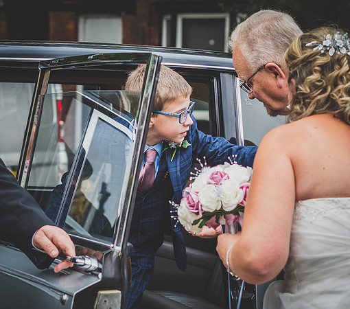 MESNES PARK WEDDING, THE LODGE, WIGAN, LANCASHIRE