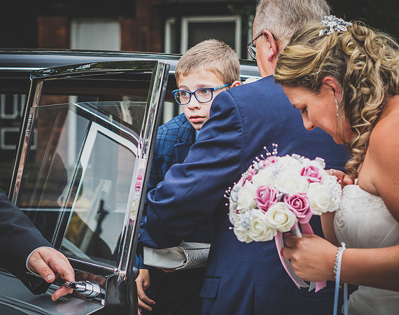 MESNES PARK WEDDING, THE LODGE, WIGAN, LANCASHIRE