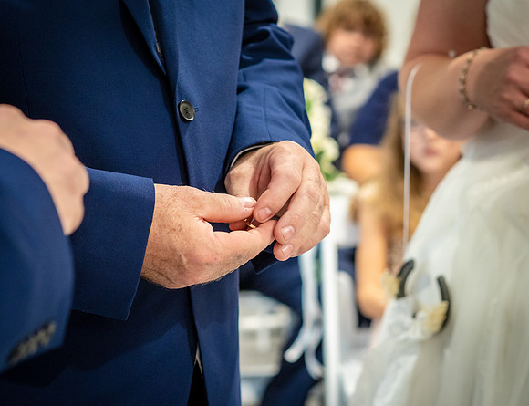 MESNES PARK WEDDING, THE LODGE, WIGAN, LANCASHIRE