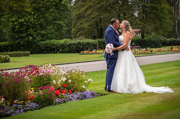 MESNES PARK WEDDING, THE LODGE, WIGAN, LANCASHIRE