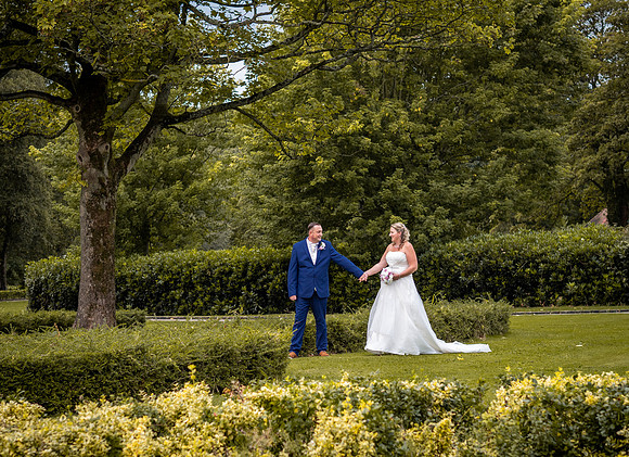 MESNES PARK WEDDING, THE LODGE, WIGAN, LANCASHIRE