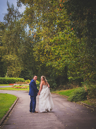 MESNES PARK WEDDING, THE LODGE, WIGAN, LANCASHIRE