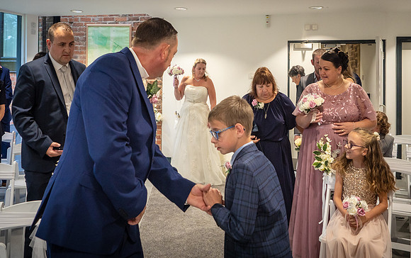 MESNES PARK WEDDING, THE LODGE, WIGAN, LANCASHIRE