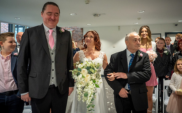 MESNES PARK WEDDING, OCT 21, LANCASHIRE