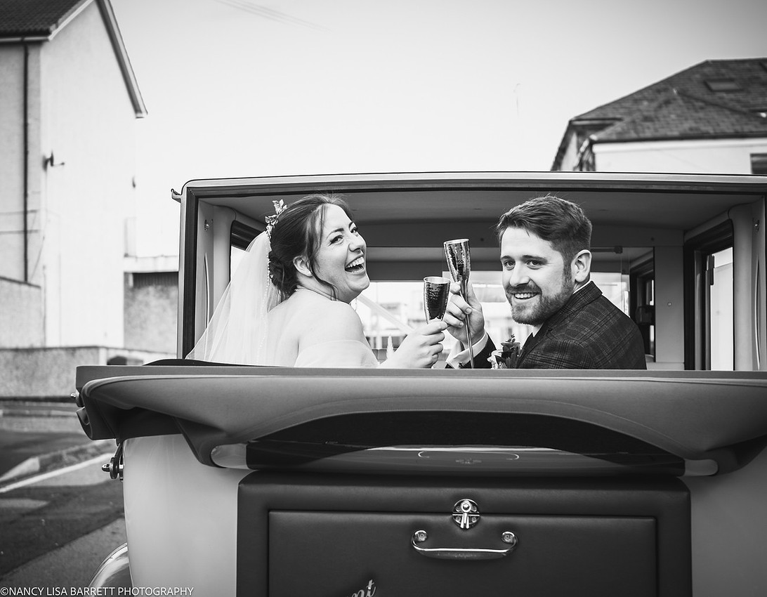 RIBBLE VALLEY AND PRESTON WEDDING - LANCASHIRE
