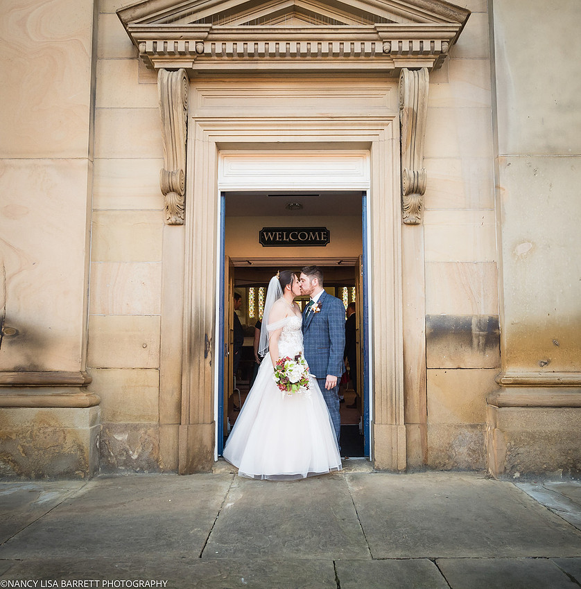 RIBBLE VALLEY AND PRESTON WEDDING - LANCASHIRE