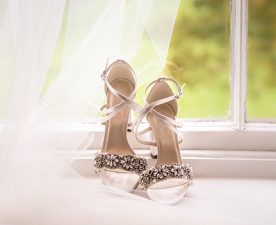 SHAW HILL HOTEL WEDDING, CHORLEY, LANCASHIRE - NOV 2021