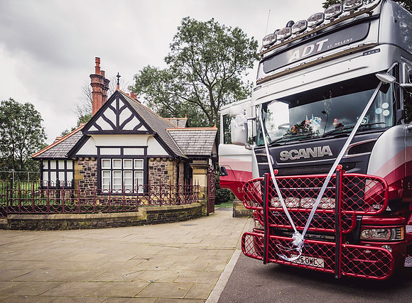 MESNES PARK WEDDING 2020, THE LODGE, WIGAN, LANCASHIRE