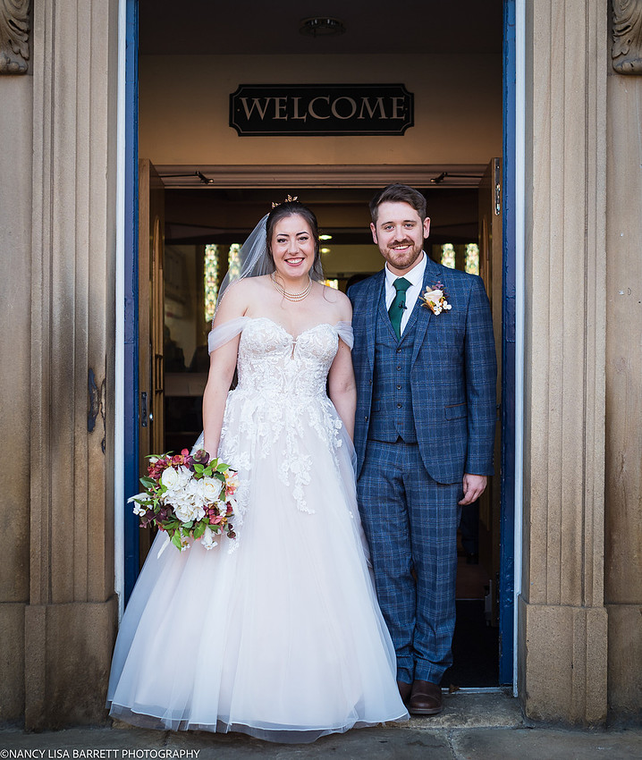 RIBBLE VALLEY AND PRESTON WEDDING - LANCASHIRE