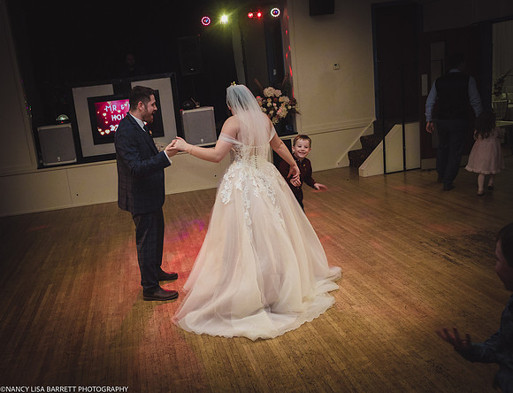 RIBBLE VALLEY AND PRESTON WEDDING - LANCASHIRE