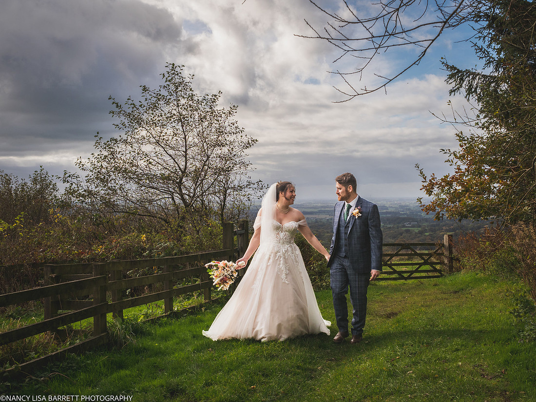 RIBBLE VALLEY AND PRESTON WEDDING - LANCASHIRE