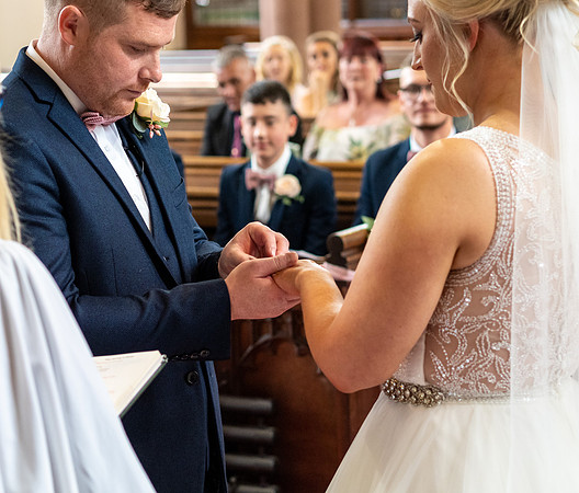 ASTLEY BANK HOTEL WEDDING, DARWEN, LANCASHIRE