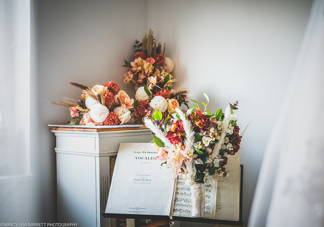 RIBBLE VALLEY & PRESTON WEDDING - LANCASHIRE