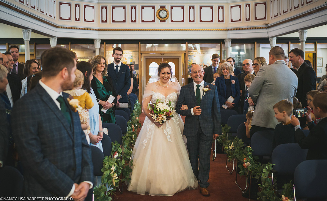RIBBLE VALLEY AND PRESTON WEDDING - LANCASHIRE
