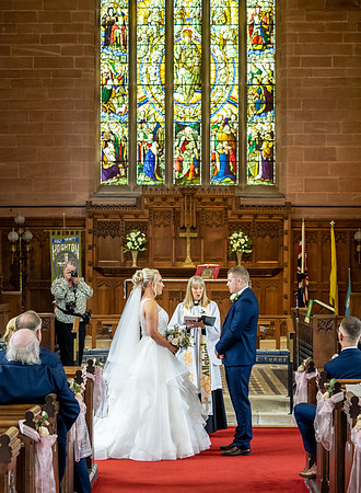 ASTLEY BANK HOTEL WEDDING, DARWEN, LANCASHIRE