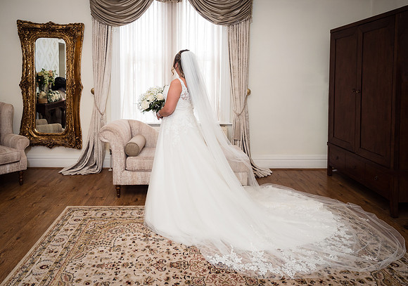 WEST TOWER, ORMSKIRK LANCASHIRE WEDDING