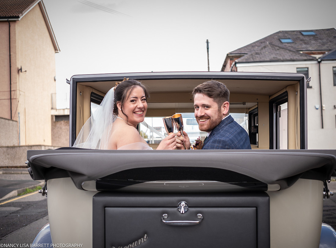 RIBBLE VALLEY AND PRESTON WEDDING - LANCASHIRE