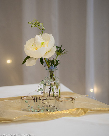 ANDREW GETTING WEDDING READY AT THE LANCASTER HOUSE HOTEL, BAILRIGG, LANCASTER, LANCASHIRE