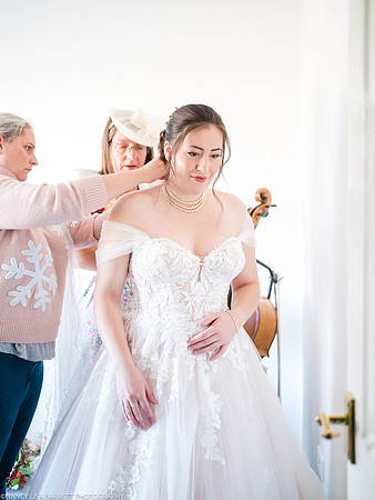 RIBBLE VALLEY & PRESTON WEDDING - LANCASHIRE