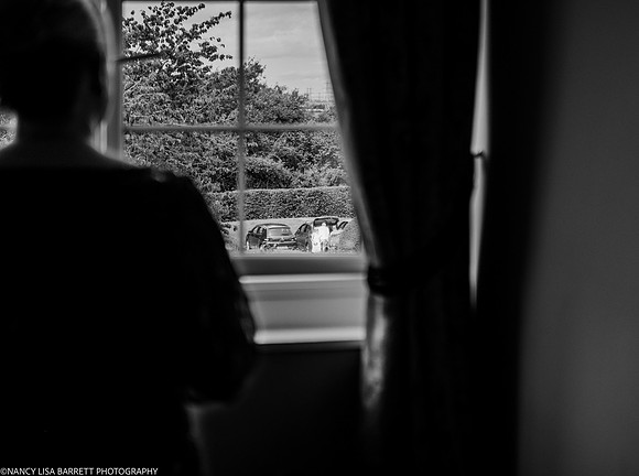 ANDREW GETTING WEDDING READY AT THE LANCASTER HOUSE HOTEL, BAILRIGG, LANCASTER, LANCASHIRE