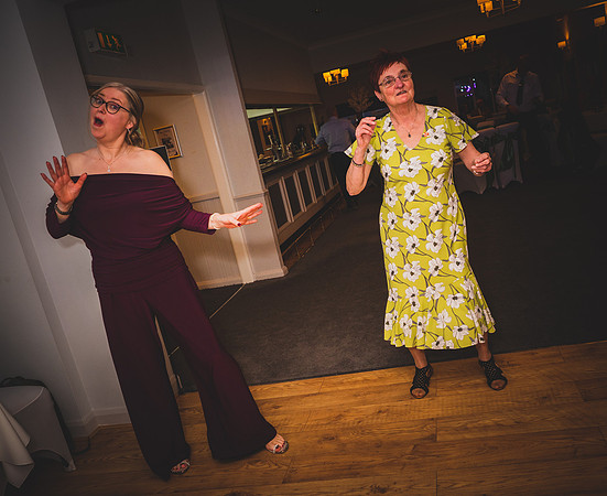 CHORLEY GOLF CLUB WEDDING - HEATH CHARNOCK
