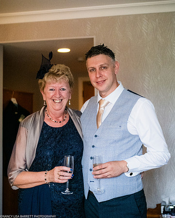 ANDREW GETTING WEDDING READY AT THE LANCASTER HOUSE HOTEL, BAILRIGG, LANCASTER, LANCASHIRE