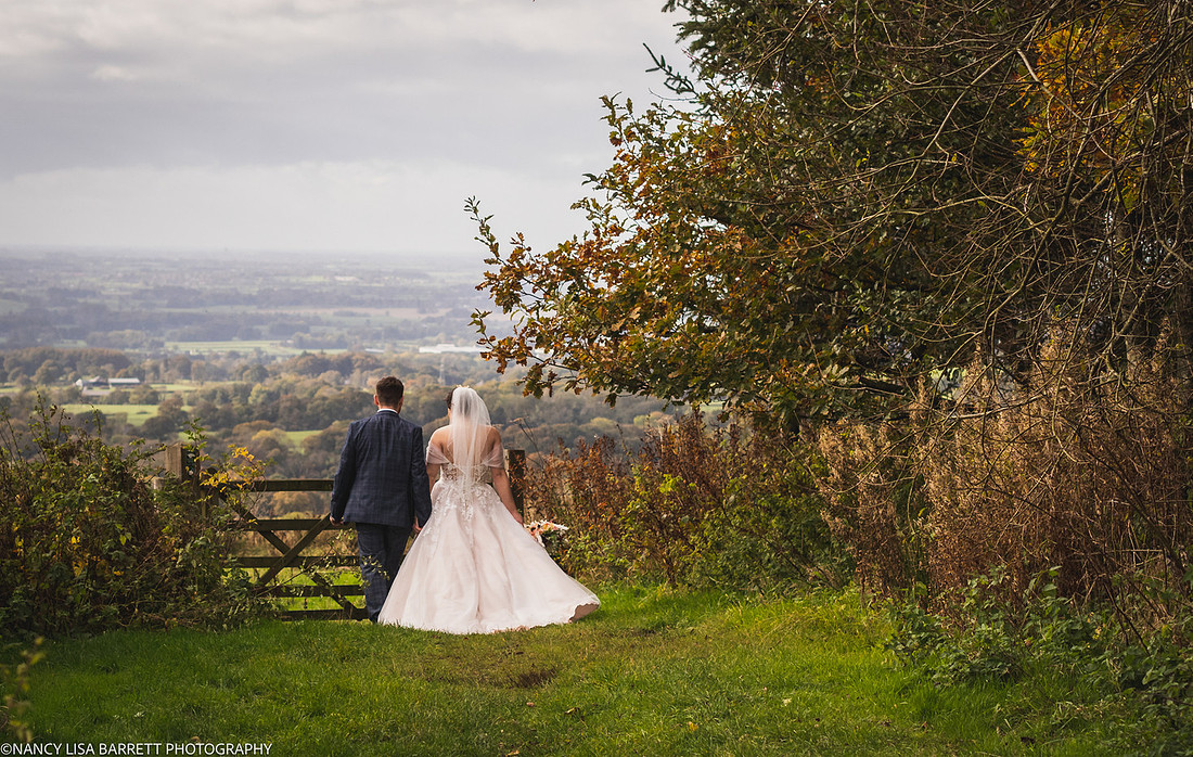 RIBBLE VALLEY AND PRESTON WEDDING - LANCASHIRE